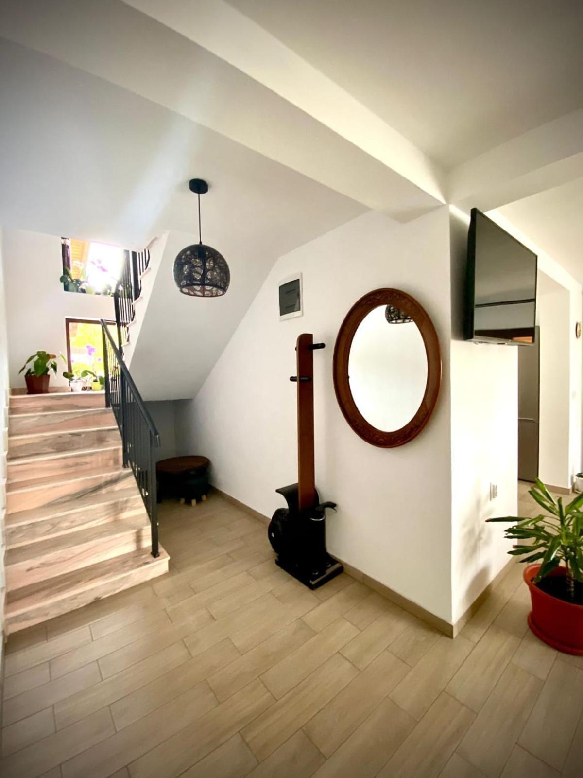 Casa Alex Hotel Curtea De Arges Luaran gambar